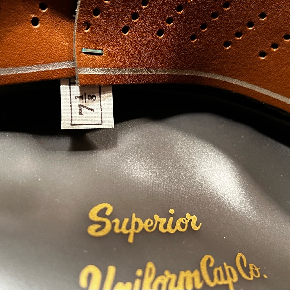 7 1/8  Captain Pilot Hat - Picture 5 of 12